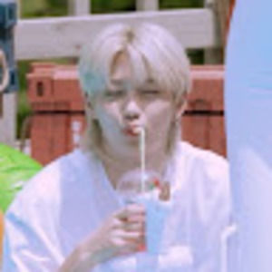 Meet your Posher, Eugene